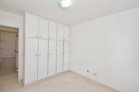 Apartamento à venda com 127m², 3 quartos e 2 vagasQuarto 2
