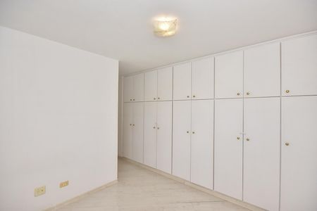 Apartamento à venda com 127m², 3 quartos e 2 vagasSuíte