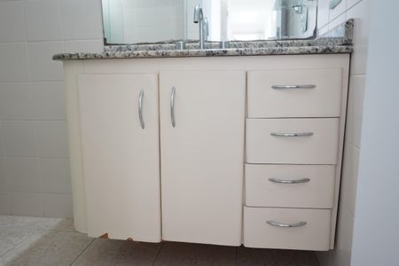 Apartamento à venda com 70m², 3 quartos e 1 vagaBanheiro da Suíte