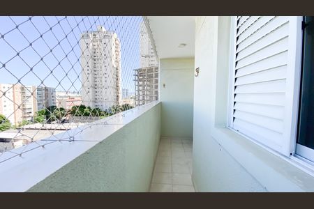 Apartamento à venda com 70m², 3 quartos e 1 vaga Apartamento à venda com 70m², 3 quartos e 1 vagaSacada