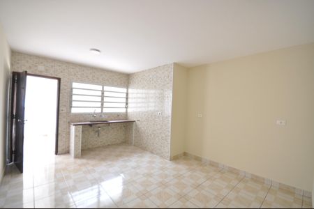 Casa à venda com 230m², 3 quartos e 2 vagasCozinha