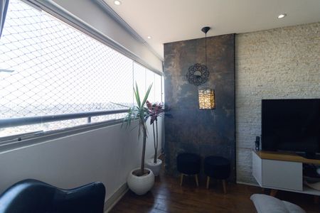 Apartamento à venda com 111m², 3 quartos e 2 vagasSala