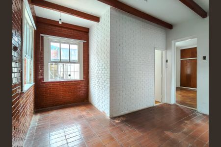 Casa para alugar com 220m², 4 quartos e 1 vagaSuíte