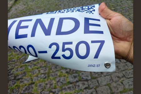 Casa para alugar com 220m², 4 quartos e 1 vagaPlaca