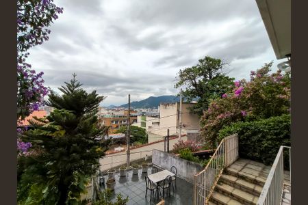 Casa para alugar com 220m², 4 quartos e 1 vagaVista da Sala