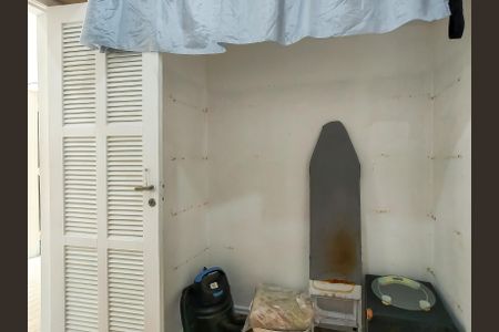 Casa para alugar com 220m², 4 quartos e 1 vagaDespensa