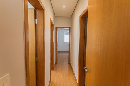 Apartamento para alugar com 195m², 3 quartos e 3 vagasCorredor