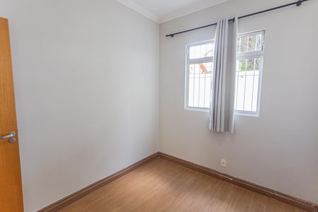 Quarto  de apartamento para alugar com 3 quartos, 195m² em Sagrada Família, Belo Horizonte