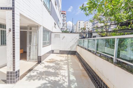 Apartamento para alugar com 195m², 3 quartos e 3 vagasÁrea Privativa