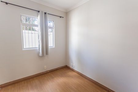 Quarto  de apartamento para alugar com 3 quartos, 195m² em Sagrada Família, Belo Horizonte