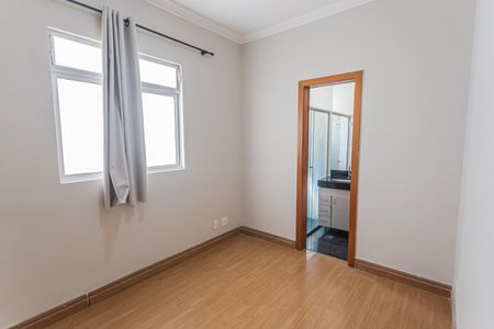 Apartamento para alugar com 195m², 3 quartos e 3 vagasSuíte