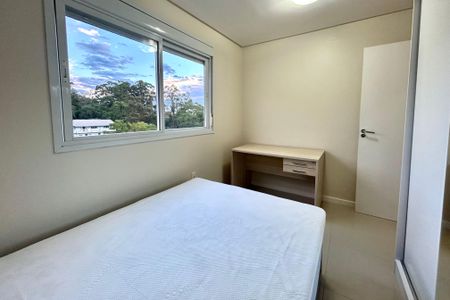 Querto de apartamento para alugar com 2 quartos, 65m² em Córrego Grande, Florianópolis