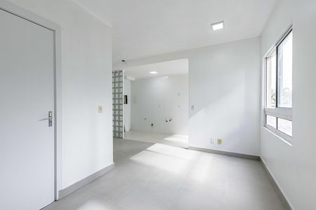 Sala de apartamento para alugar com 1 quarto, 44m² em Passo das Pedras, Porto Alegre