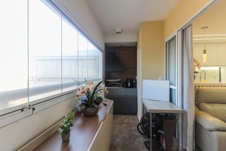 Apartamento à venda com 85m², 2 quartos e 2 vagasVaranda da Sala