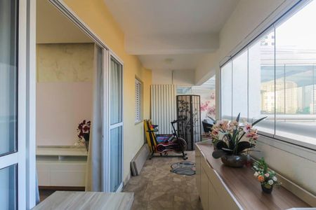 Apartamento à venda com 85m², 2 quartos e 2 vagasVaranda da Sala