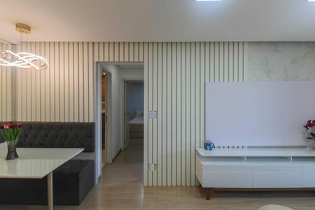 Apartamento à venda com 85m², 2 quartos e 2 vagasSala