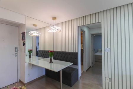Apartamento à venda com 85m², 2 quartos e 2 vagasSala
