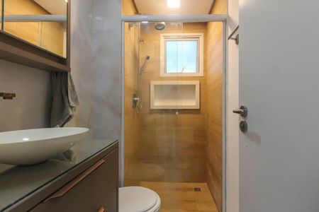 Apartamento à venda com 85m², 2 quartos e 2 vagasBanheiro da Suíte