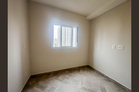 Quarto de apartamento para alugar com 2 quartos, 57m² em Parque Reboucas, São Paulo
