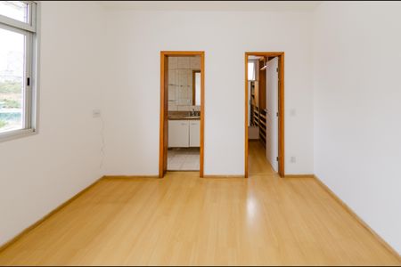 Apartamento para alugar com 101m², 3 quartos e 2 vagasSuíte 