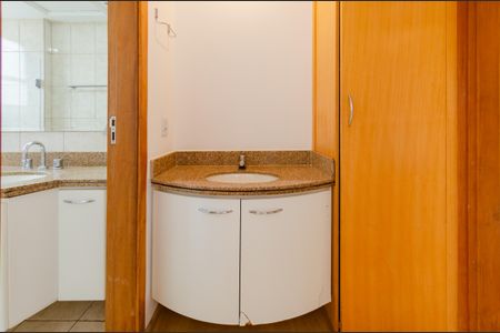 Apartamento para alugar com 101m², 3 quartos e 2 vagasBanheiro Social