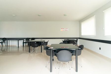 Apartamento para alugar com 53m², 2 quartos e 1 vagaÁrea comum - Salão de festas