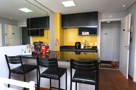 Studio para alugar com 38m², 1 quarto e 1 vaga Studio para alugar com 38m², 1 quarto e 1 vagaCozinha