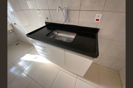 Apartamento à venda com 60m², 2 quartos e sem vagaCozinha