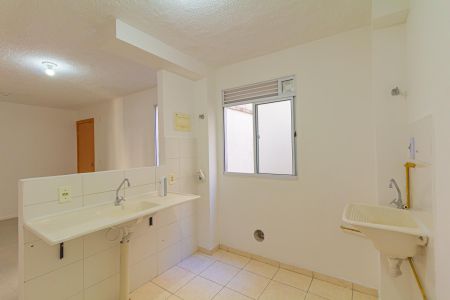 Apartamento à venda com 56m², 2 quartos e 1 vaga Apartamento à venda com 56m², 2 quartos e 1 vagaCozinha e Área de Serviço
