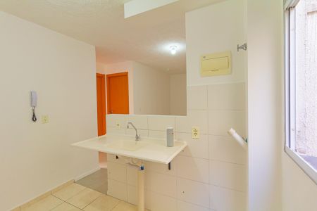 Apartamento à venda com 56m², 2 quartos e 1 vaga Apartamento à venda com 56m², 2 quartos e 1 vagaCozinha e Área de Serviço