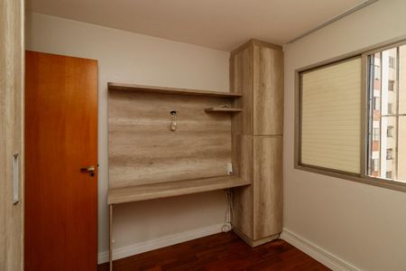 Apartamento à venda com 90m², 3 quartos e 1 vagaQuarto