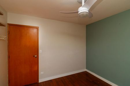 Apartamento à venda com 90m², 3 quartos e 1 vagaQuarto 2
