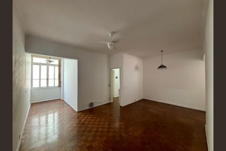 Sala de apartamento para alugar com 2 quartos, 120m² em Copacabana, Rio de Janeiro