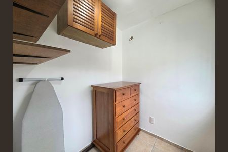Apartamento para alugar com 100m², 2 quartos e 1 vaga Apartamento para alugar com 100m², 2 quartos e 1 vagaQuarto de Serviço