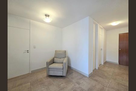 Sala de apartamento para alugar com 2 quartos, 100m² em Itaim Bibi, São Paulo