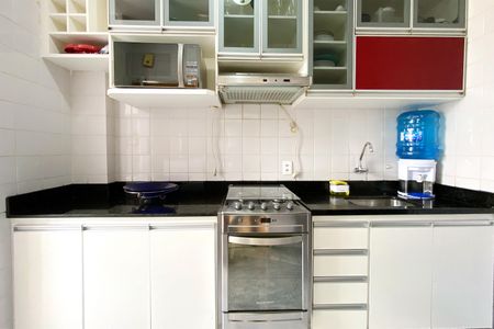 Apartamento para alugar com 70m², 2 quartos e 1 vagaCozinha