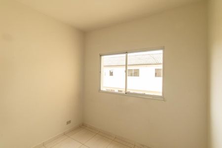 Quarto de apartamento para alugar com 1 quarto, 40m² em Novo Mundo, Curitiba