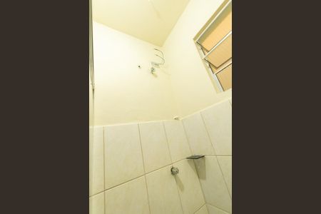 Banheiro Social de apartamento para alugar com 1 quarto, 40m² em Novo Mundo, Curitiba
