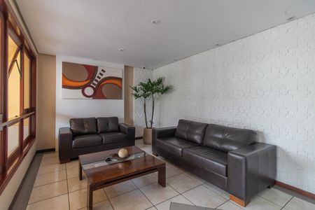 Apartamento para alugar com 60m², 2 quartos e 2 vagasHall social