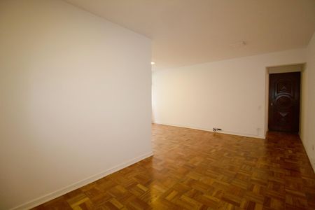 Apartamento para alugar com 110m², 3 quartos e 1 vagaSala
