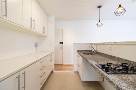 Apartamento à venda com 71m², 2 quartos e 1 vagaCozinha
