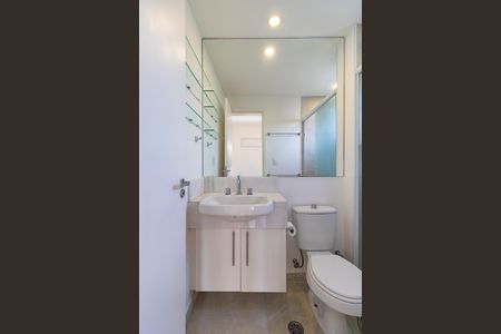 Apartamento à venda com 71m², 2 quartos e 1 vagaBanheiro da Suíte