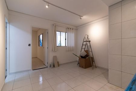 Sala/Cozinha de casa para alugar com 1 quarto, 35m² em Chácara Cruzeiro do Sul, São Paulo