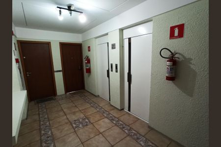 Apartamento para alugar com 79m², 3 quartos e 1 vagaHall Elevadores