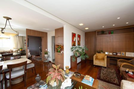 Apartamento à venda com 135m², 3 quartos e 1 vagaSala