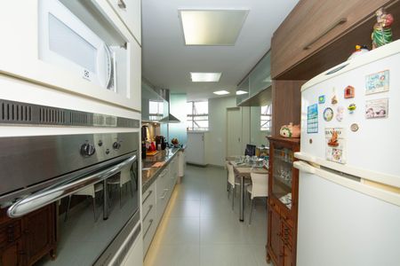 Apartamento à venda com 135m², 3 quartos e 1 vagaCozinha