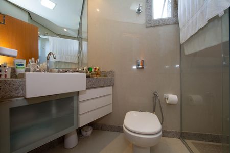 Apartamento à venda com 135m², 3 quartos e 1 vagaBanheiro social