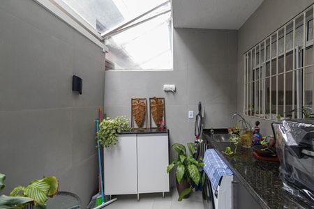 Casa de condomínio à venda com 72m², 2 quartos e 1 vaga Casa de condomínio à venda com 72m², 2 quartos e 1 vagaÁrea de Serviço e Churrasqueira
