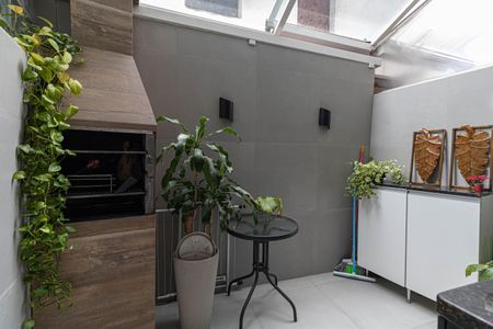 Casa de condomínio à venda com 72m², 2 quartos e 1 vaga Casa de condomínio à venda com 72m², 2 quartos e 1 vagaÁrea de Serviço e Churrasqueira