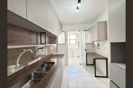 Apartamento à venda com 150m², 2 quartos e 1 vagaCozinha